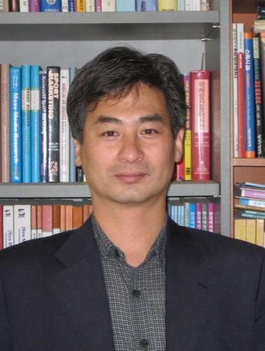 교수 이창민 (학부장)