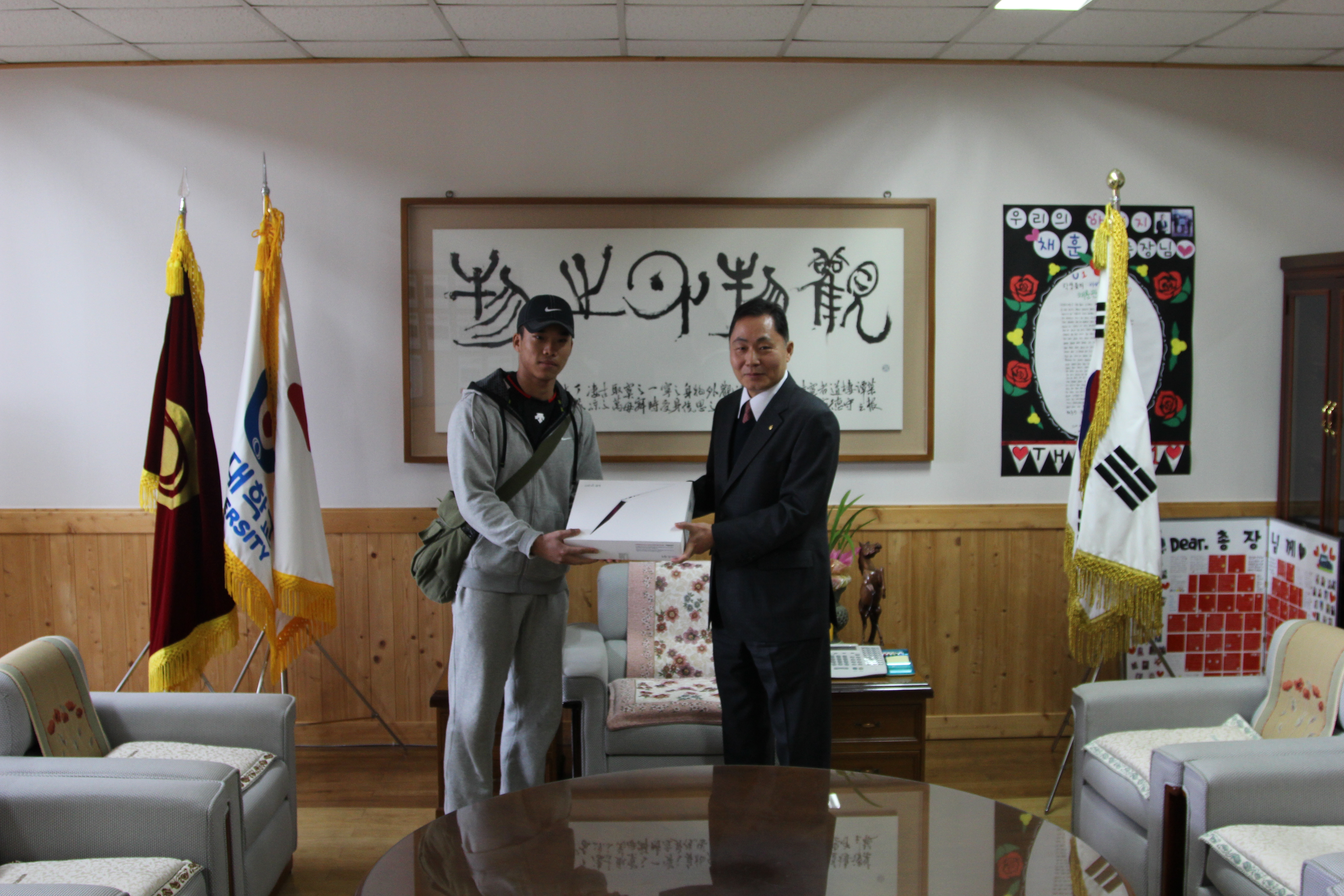 신입생 오리엔테이션 노트북 시상식